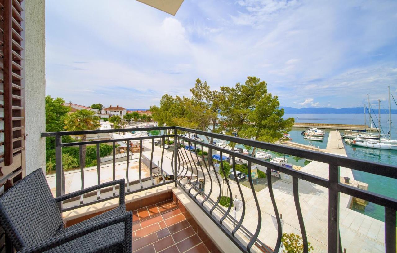 Apartments Dundo Нивице Экстерьер фото