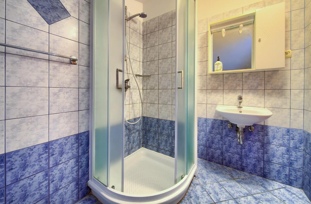 Apartments Dundo Нивице Экстерьер фото